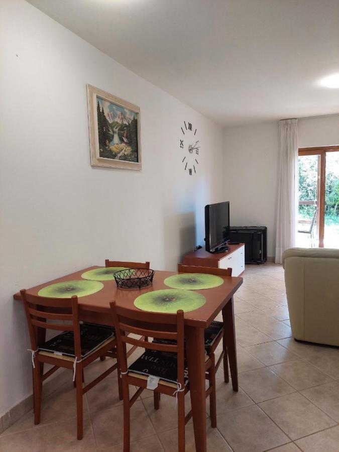 Fortuna Apartment Tar-Vabriga Bagian luar foto